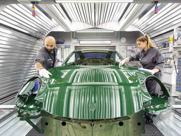 Porsche 911 One Millionth Rolls Out From Production Line