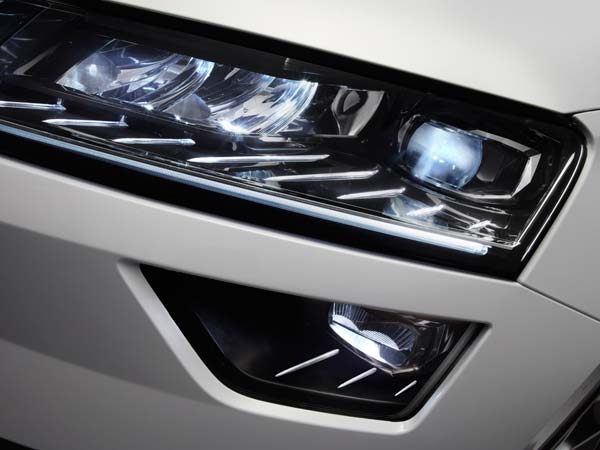 Skoda Karoq Teased Ahead Of Global Debut