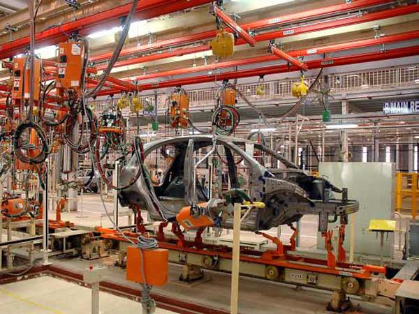 Renault Halts Production At Several Sites — Reason Will Shock You