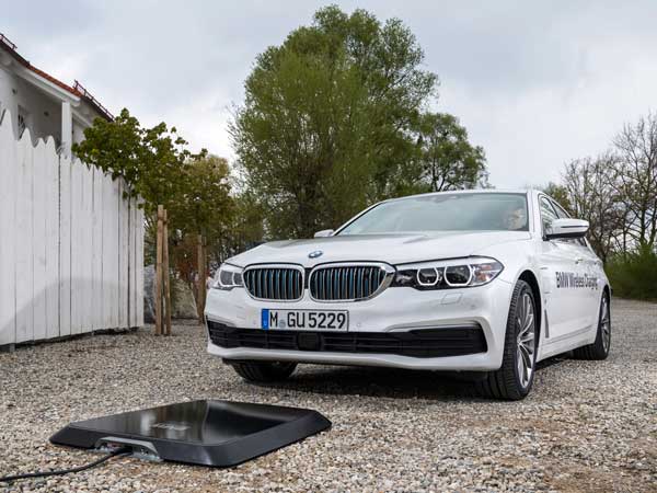 BMW Launches Wireless Charging For 530e — To Be Available From 2018