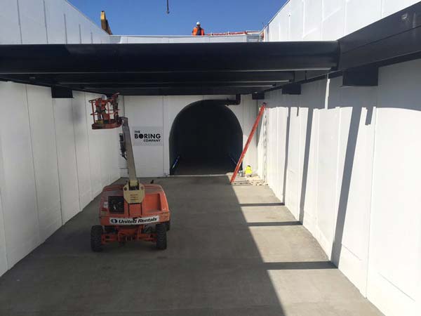 Tesla’s Elon Musk Unveils 200Km/h Electric Sled In A Video Tesla’s Elon Musk Unveils 200Km/h Electric Sled In A Video