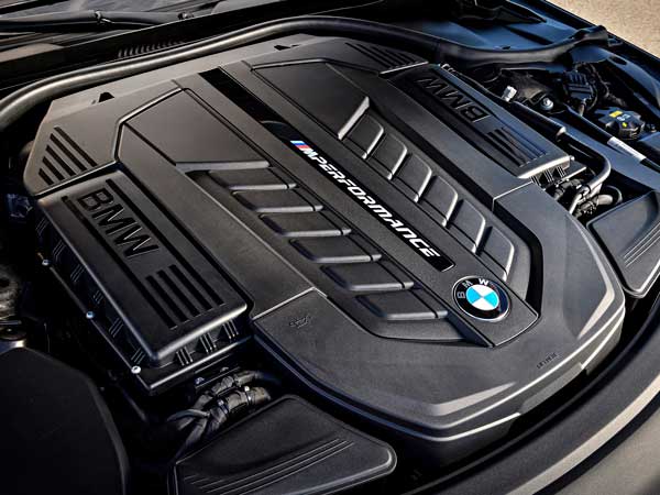 BMW M760Li Launched In India