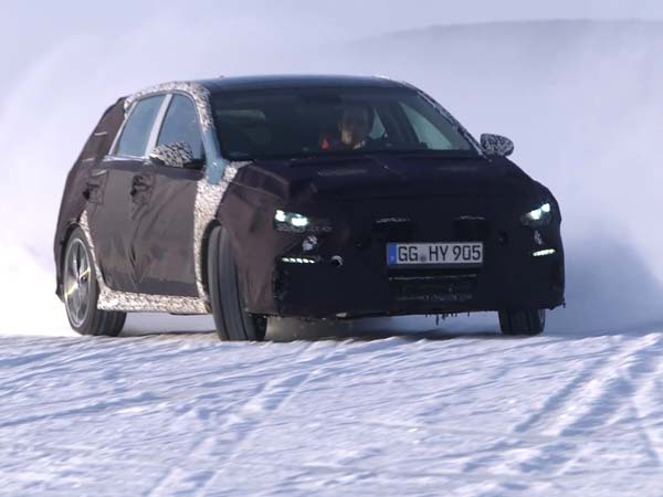 Hyundai i30 N Teased Ahead of Launch Later This Year