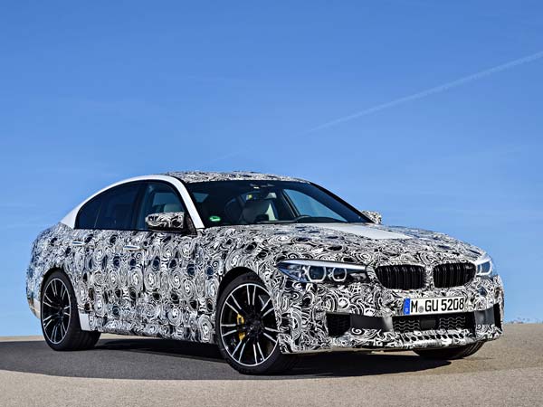 The Sixth Generation BMW M5 (F90) With M xDrive — All You Need To Know