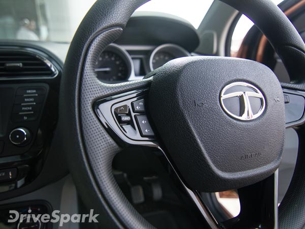 New Maruti Suzuki Dzire vs Tata Tigor — Compact Sedan Comparison