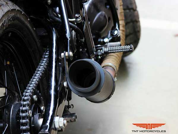 Royal Enfield Continental GT Modified Into A Mean Looking Machine