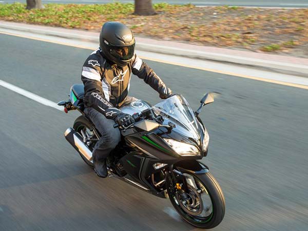 Kawasaki Assessing Engine Assembly In India