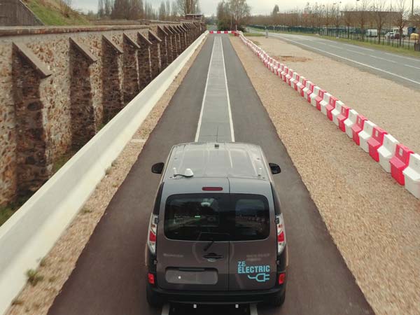 Renault Demonstrates Wireless Electric Vehicle Charging On The Move