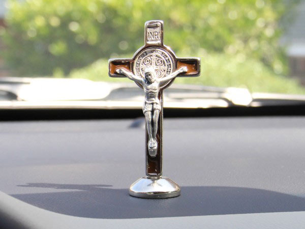 Philippine Bans Religious Distraction In Cars