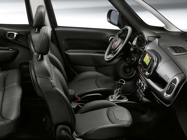 2017 Fiat 500L Revealed With New Looks And Technology