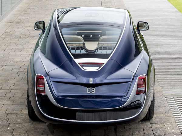 Rolls Royce Sweptail Revealed At Concorso d'Eleganza; Priced At Rs 84 Crore