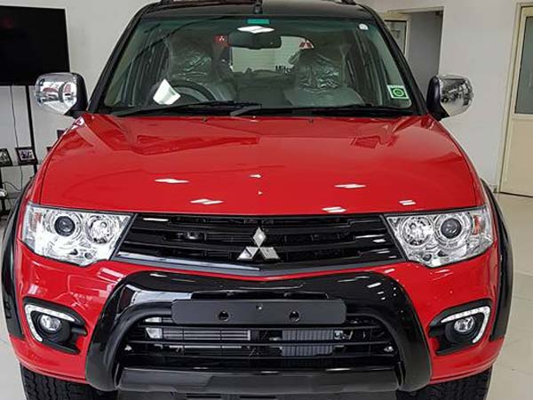 Mitsubishi Pajero Sport Select Plus Launched In India; Priced At Rs 30.53 Lakh Onward