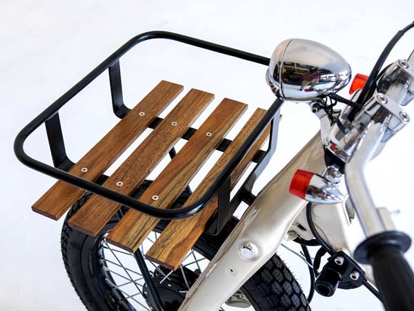 Honda Super Cub C70 Turns Sea Surfers Ride By Dues Bali