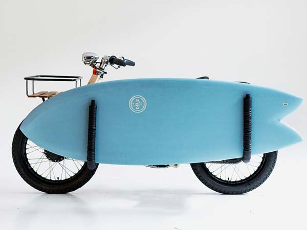 Honda Super Cub C70 Turns Sea Surfers Ride By Dues Bali