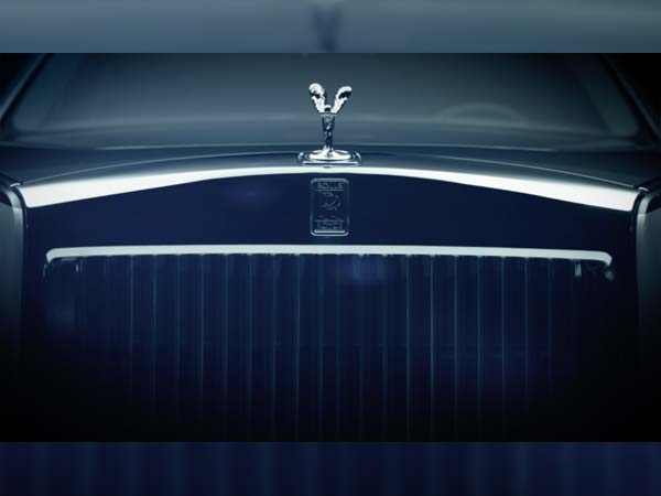 Rolls-Royce Teases Eighth Generation Phantom