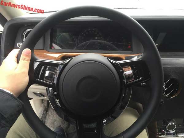 Spy Pics: Rolls-Royce Phantom Spotted Testing