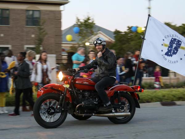 India And Russia To Collaborate To Build Aircraft And Automobiles