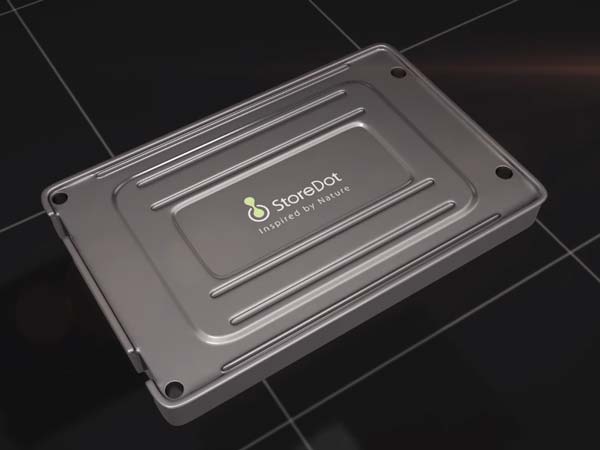 Israeli Nanotech Firm Unveils Battery That Can Fully Charge In Five Minutes