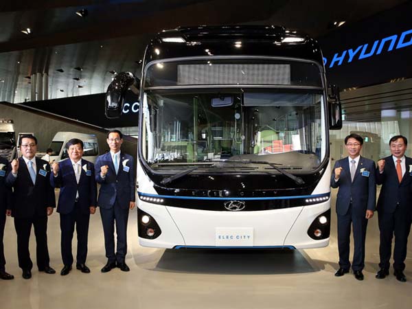 Hyundai Reveals All-Electric Bus In Korea