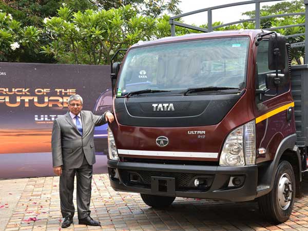 Tata Motors CV Business Head Ravindra Pisharody Resigns