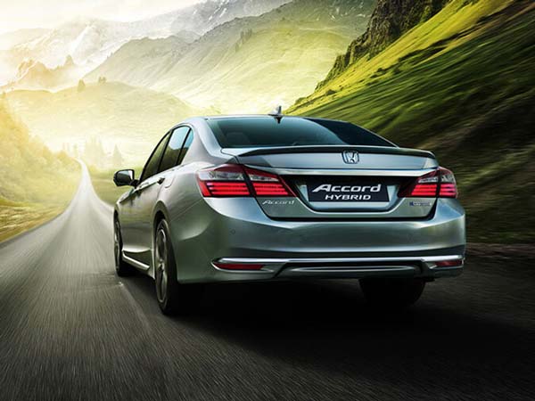 Automakers Urge To Reduce GST Rate On Hybrid Vehicles