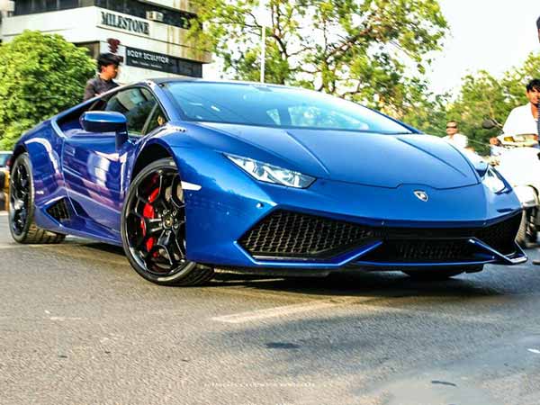 Lamborghini Huracan In Exclusive Blue Caelum Colour Delivered To Ahmedabad
