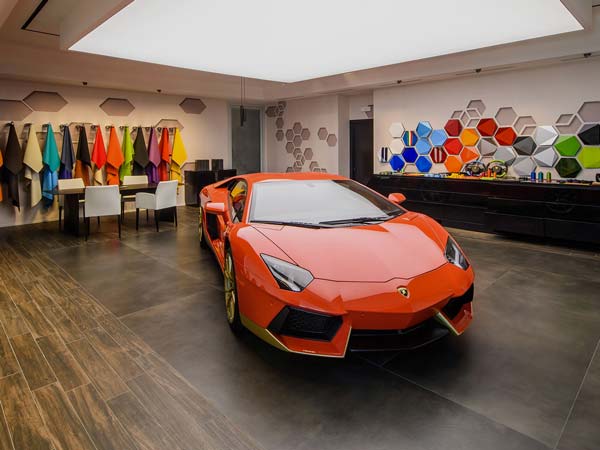 Lamborghini Huracan In Exclusive Blue Caelum Colour Delivered To Ahmedabad