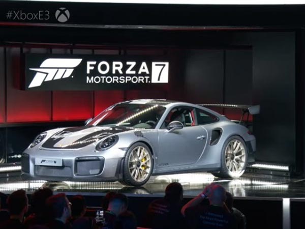2018 Porsche 911 GT2 RS Revealed; Most Powerful 911 Ever