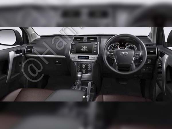 2018 Toyota Land Cruiser Facelift Leaked In Images