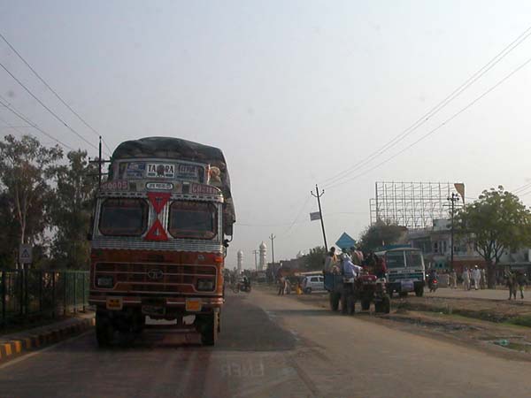 ac-truck-cabins-mandatory-december-31-india
