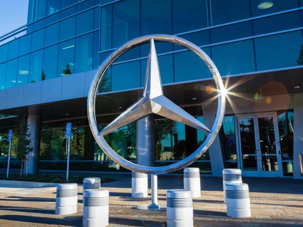 daimler recalls 3 million mercedes diesel cars