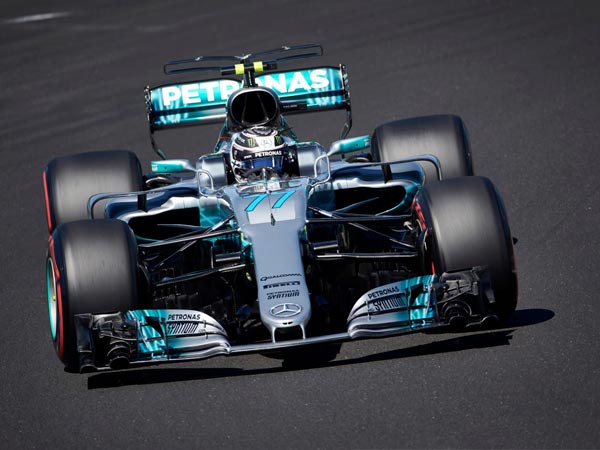 Sebastian Vettel Wins Formula One Hungarian Grand Prix