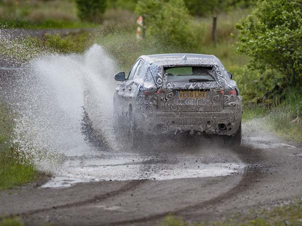 jaguar e pace being tested in extreme conditions