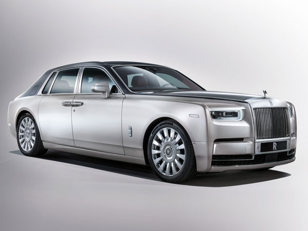 new rolls royce phantom revealed