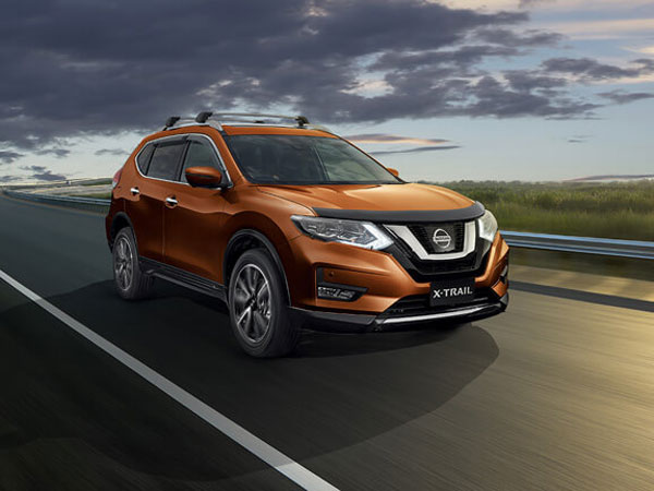 Renault-Nissan Alliance Becomes World's Largest Automaker Renault-Nissan Alliance Becomes World's Largest Automaker