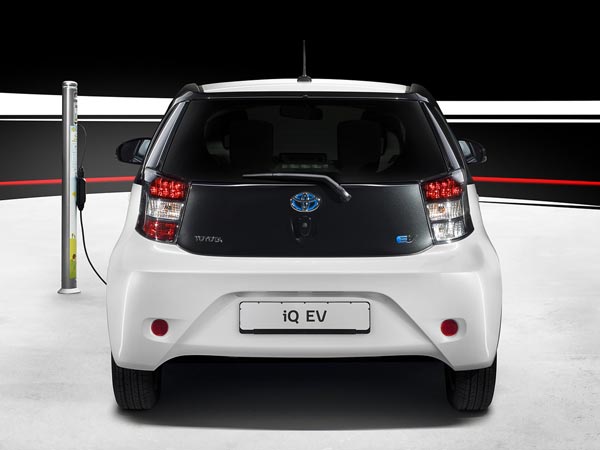 Toyota Developing Solid-State Battery For Long Range Electric Car