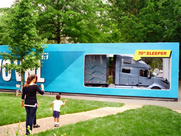 volvo-sets-guinness-world-record-for-the-largest-ever-unboxing