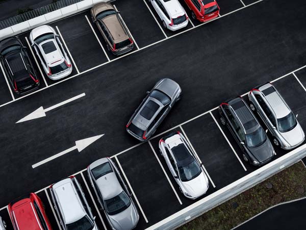 Volvo V90 Cross Country launched in India