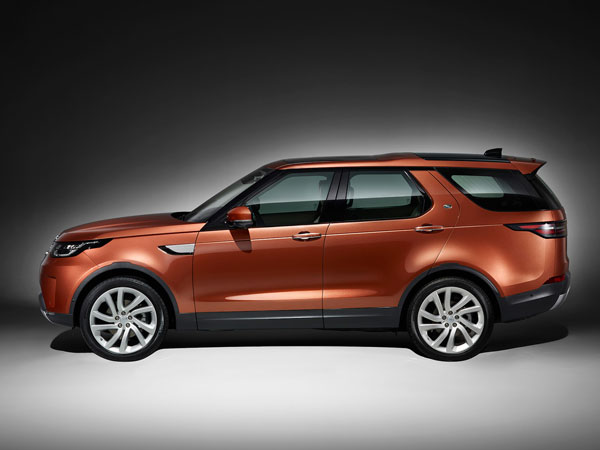 2017 Land Rover Discovery Launched In India At Rs 68.05 Lakh | Specifications and Details