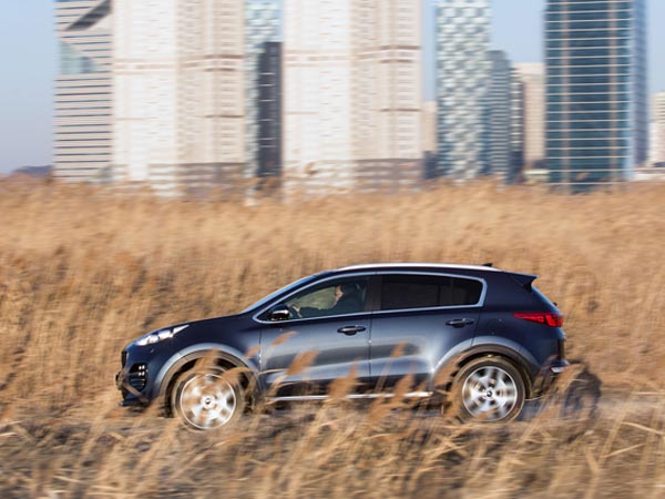 Kia Motors To Launch Hyundai Creta Rival In India