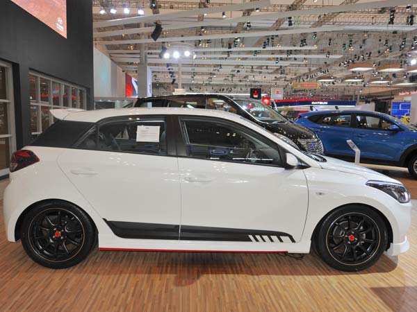 Hyundai i20 Sport Unveiled In Indonesia