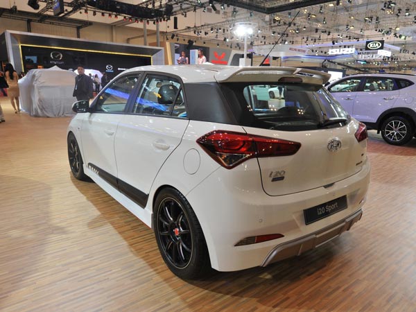 Hyundai i20 Sport Unveiled In Indonesia
