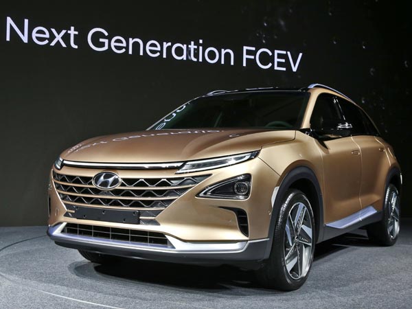 Hyundai Unveils Next-Gen Fuel Cell Electric SUV