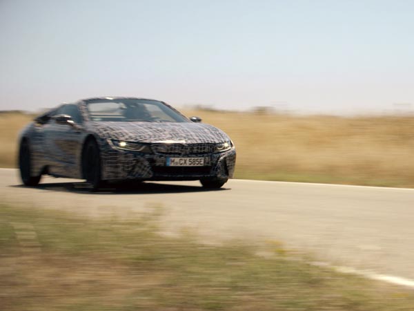 BMW i8 Roadster Teased In A New Video