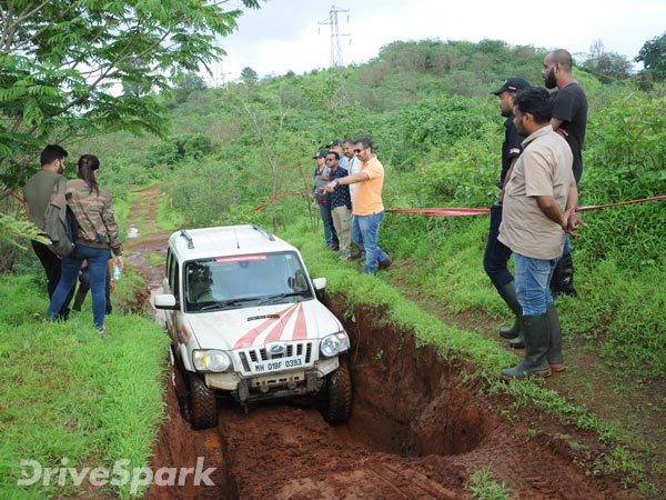 Off-Roading We Go With Mahindra Off-Road Training Academy