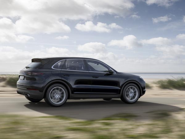 2018 Porsche Cayenne Unveiled