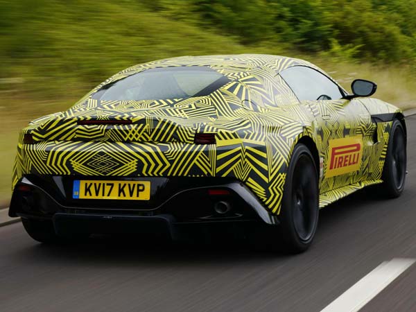 aston martin v8 vantage spy pics