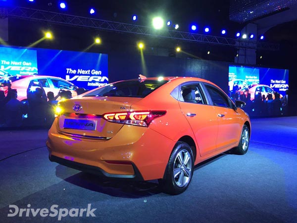 2017 hyundai verna rear three quarter profile 