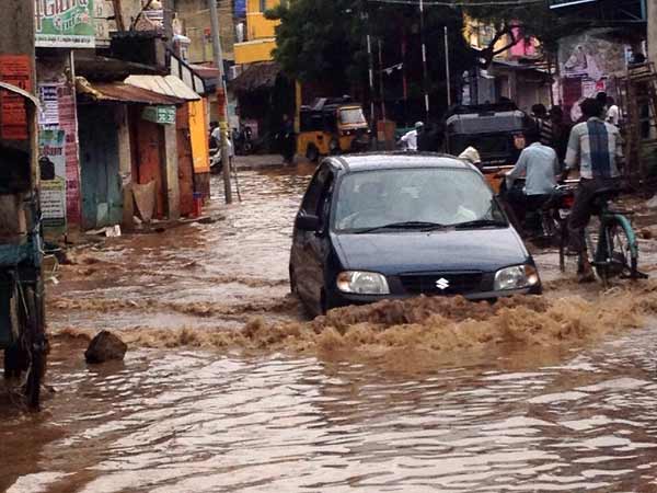 Top Tips - How To Spot Hidden Flood Damage In The Used Car Market