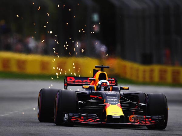 Formula One: Lewis Hamilton Wins Italian Grand Prix 